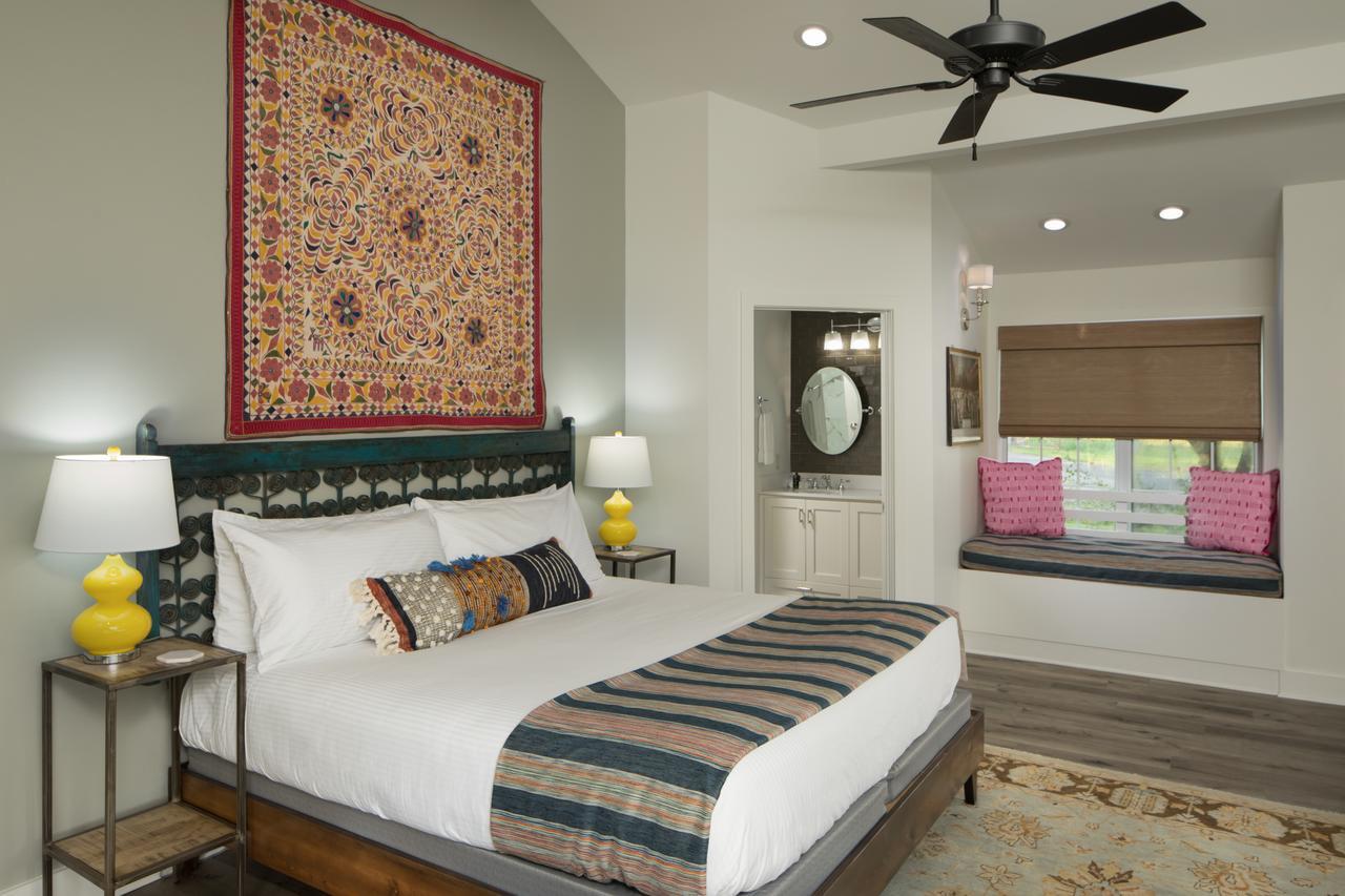 Hotel Camp Lucy Dripping Springs Esterno foto